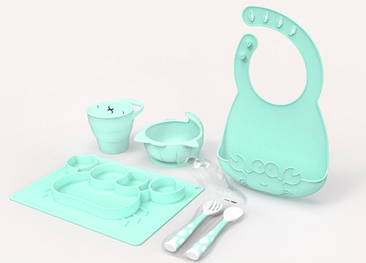 5 pieces Baby Feeding Set Dishwasher and Microwave Safe by Le Bebe La Mama